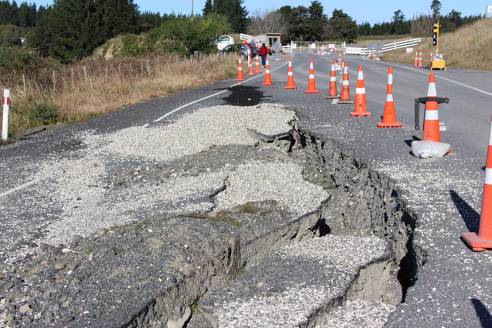 manutenzione delle strade e del manto stradale