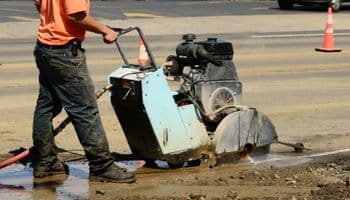 disco diamantato per tagliare asfalto sulle strade